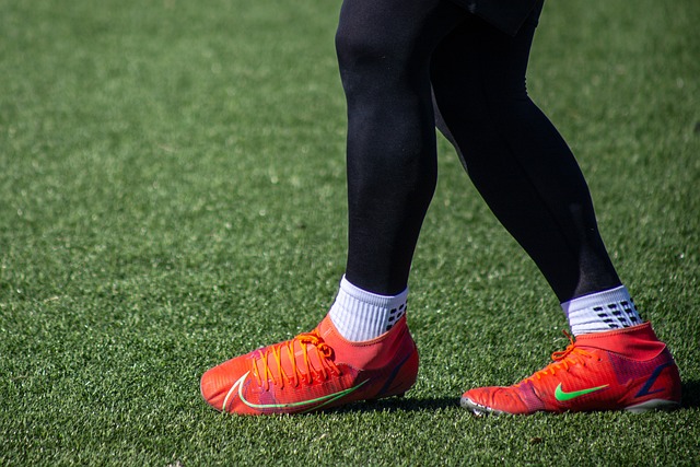 中场位置的 中场位置的